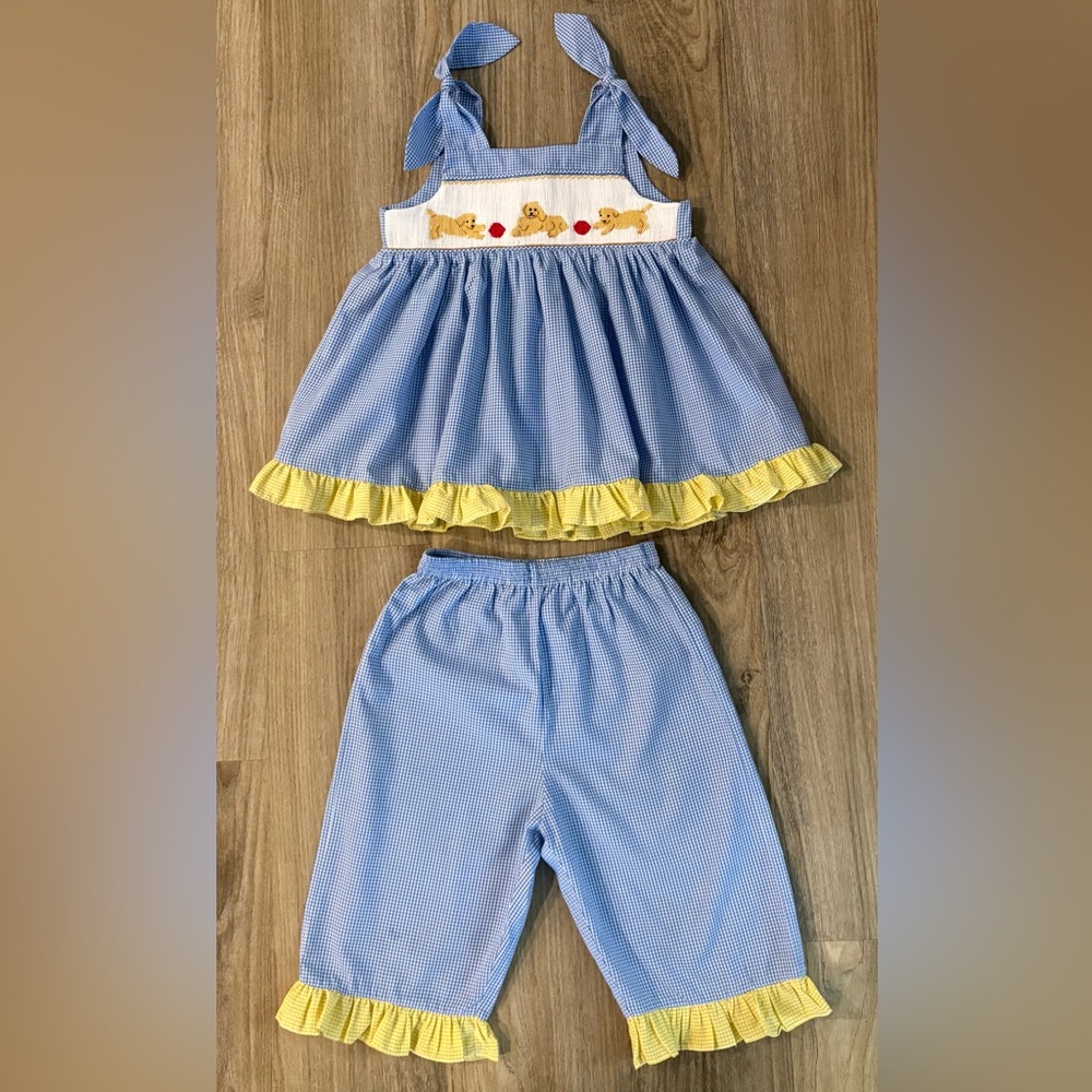 Mom & Me Smocked Dog Ruffle Set- size 3T